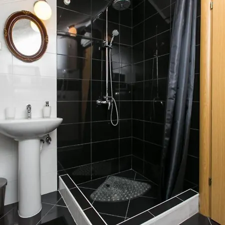 Appartamento Heart Of - One-bedroom With Terrace
